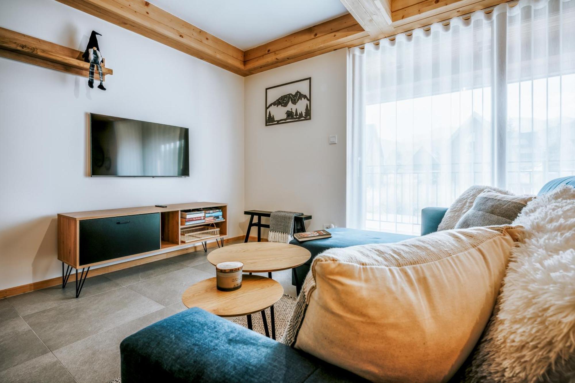 Apartamenty Krokus Przy Polanie Bialy Potok Witów Rom bilde